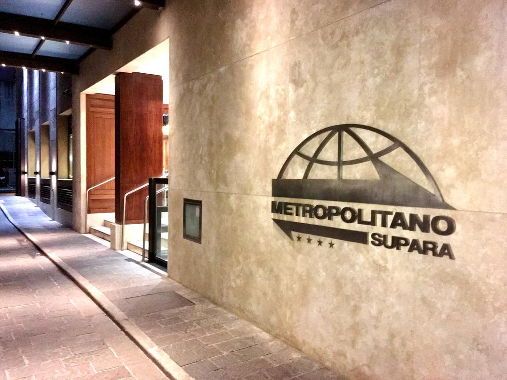 Hotel Metropolitano Supara ブエノスアイレス エクステリア 写真
